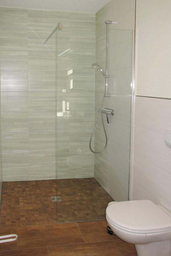 Apartment Altherscher Hof-3 By Interhome Zarrentin  Ngoại thất bức ảnh